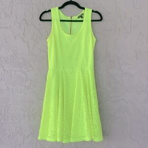 EXPRESS sleeveless dress in yellow